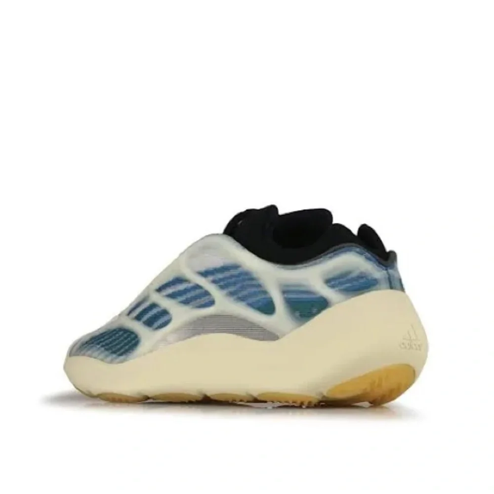 Adidas Yeezy 700 V3